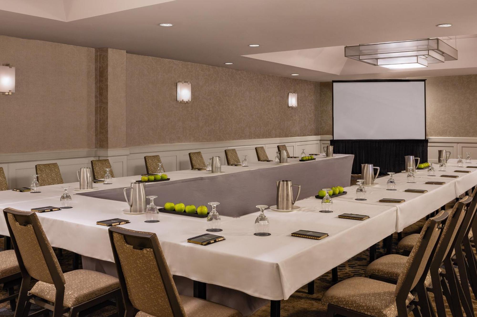 The Westin Southfield Detroit Hotel Bagian luar foto
