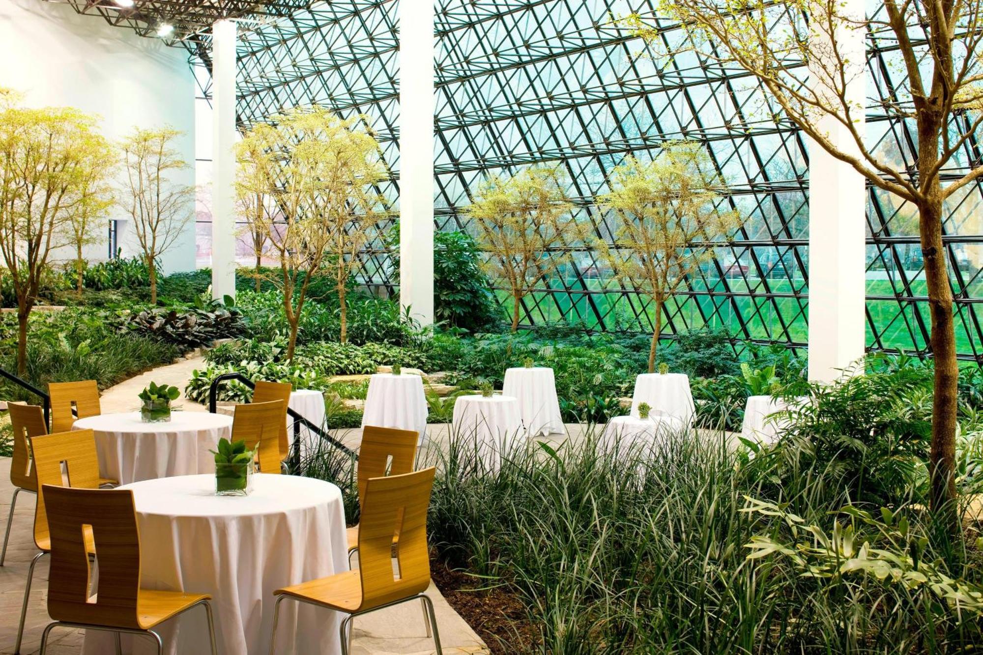 The Westin Southfield Detroit Hotel Bagian luar foto